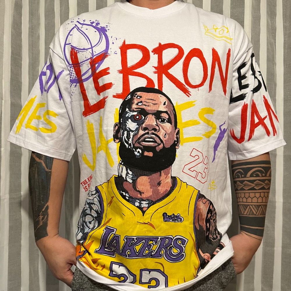 LEBRON JAMES SHIRT SIZE LARGE - Picture 2 of 6